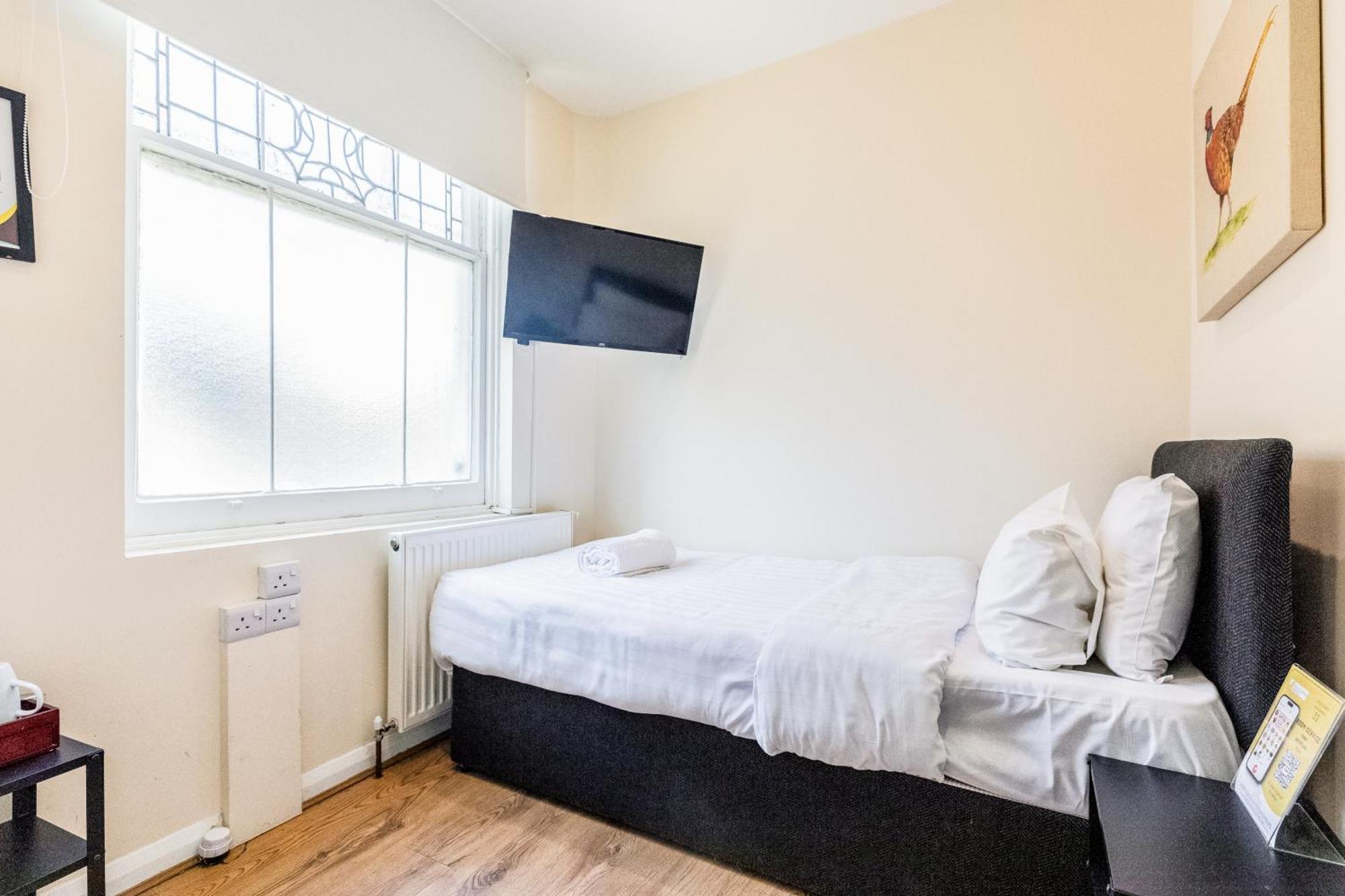 The Chapter Hotels - Hyde Park London Room photo