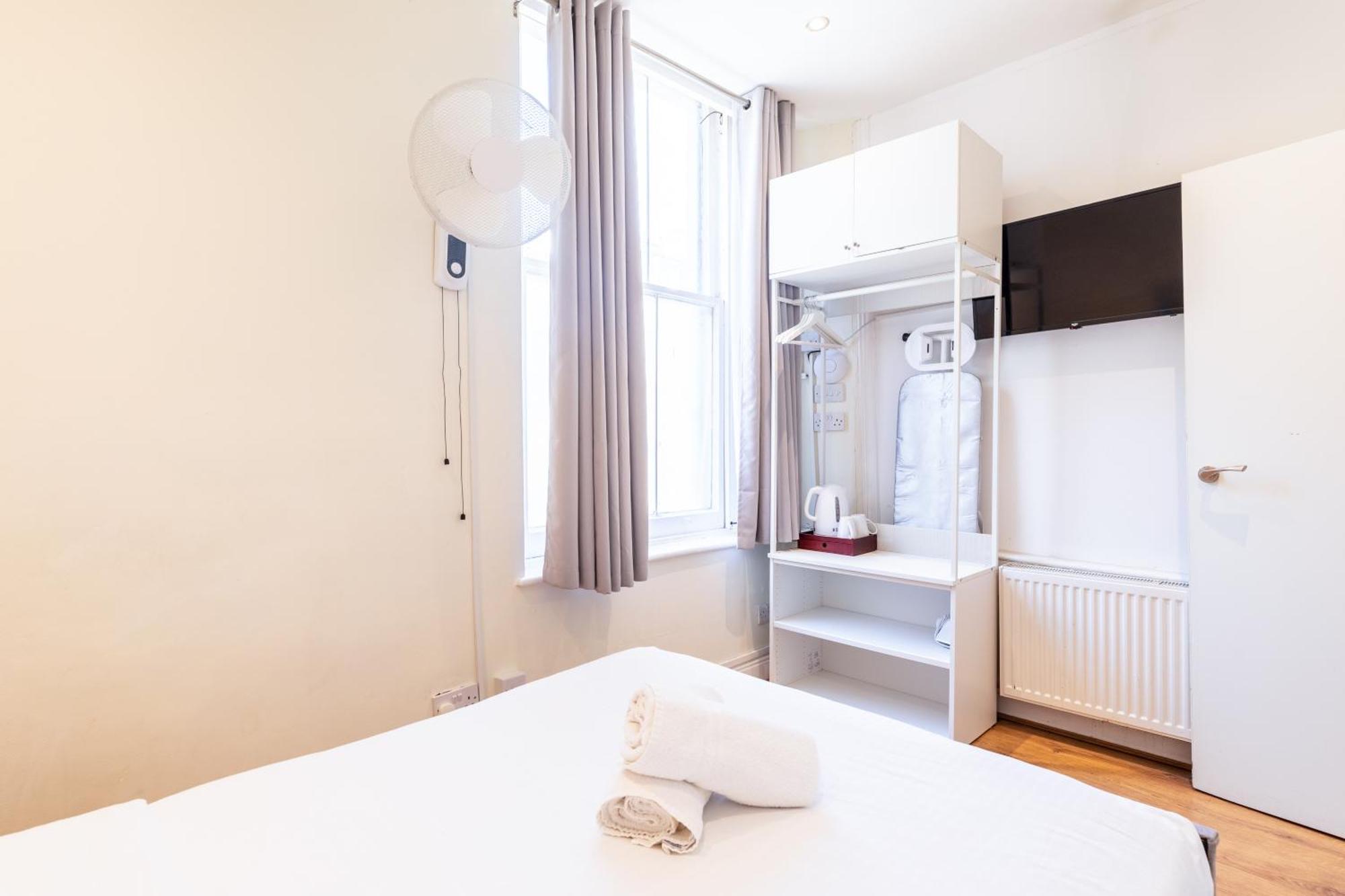 The Chapter Hotels - Hyde Park London Room photo