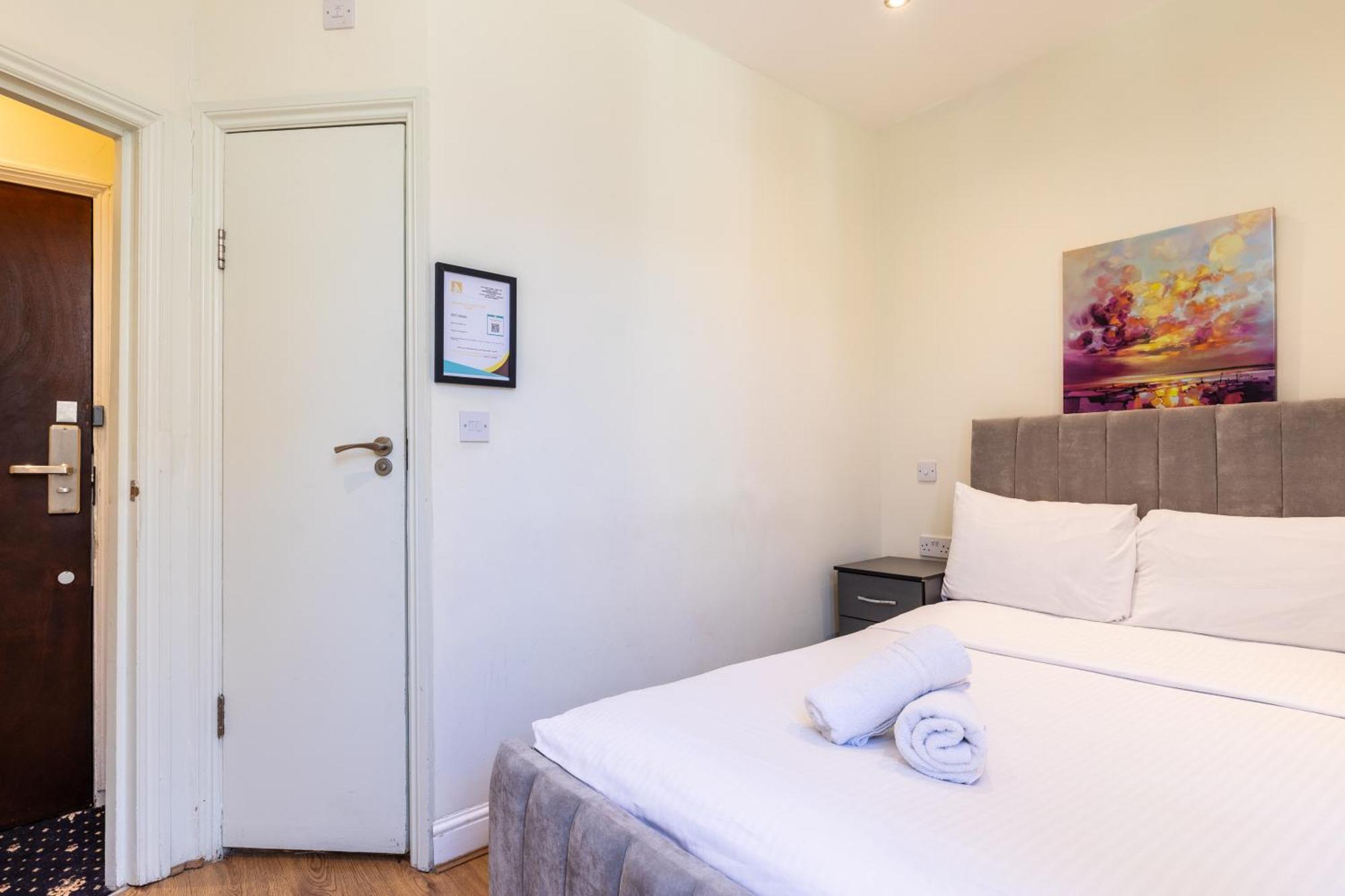 The Chapter Hotels - Hyde Park London Room photo